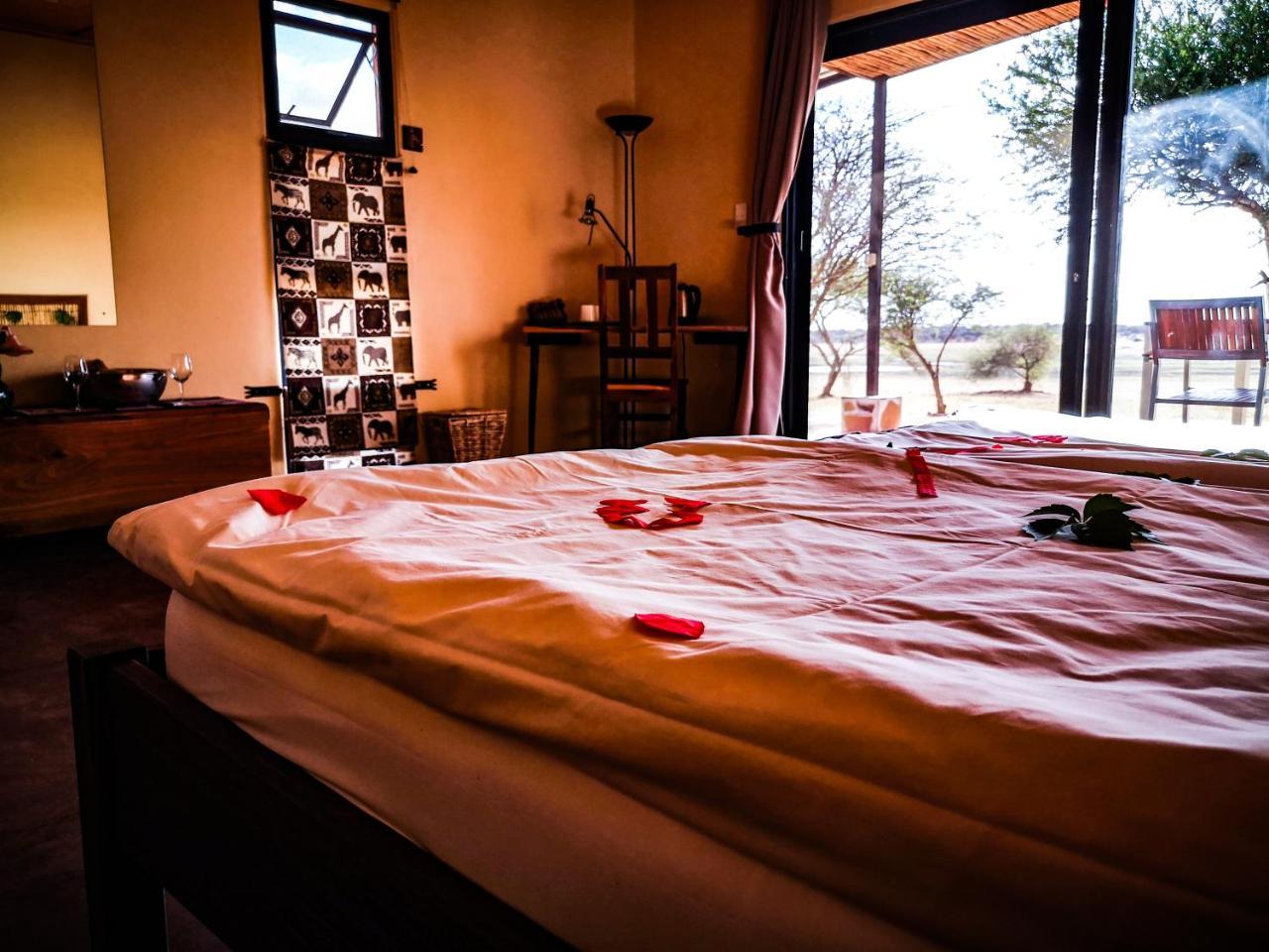 Ovita Wildlife Restcamp Okazize Kültér fotó